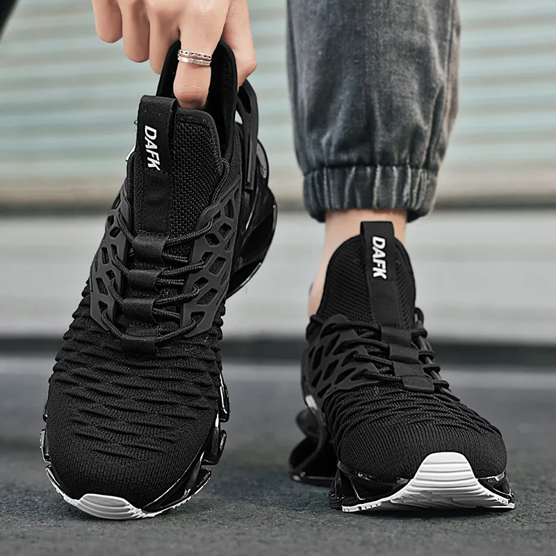Playboy Running Shoes Men Low Top Black/White-5