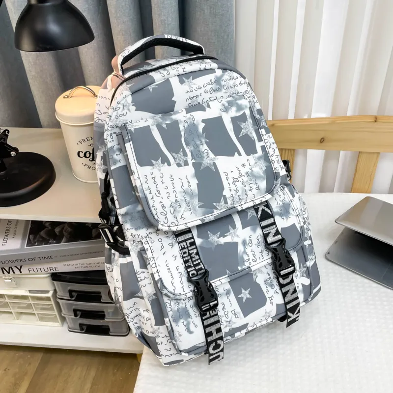 Three Ducklings Nylon Backpack Regular Men's White/Black/Gray/Red/Green-6