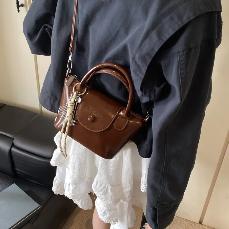 Three Ducklings PU Handbag Women's Ecru/Black/Pink/Brown-11