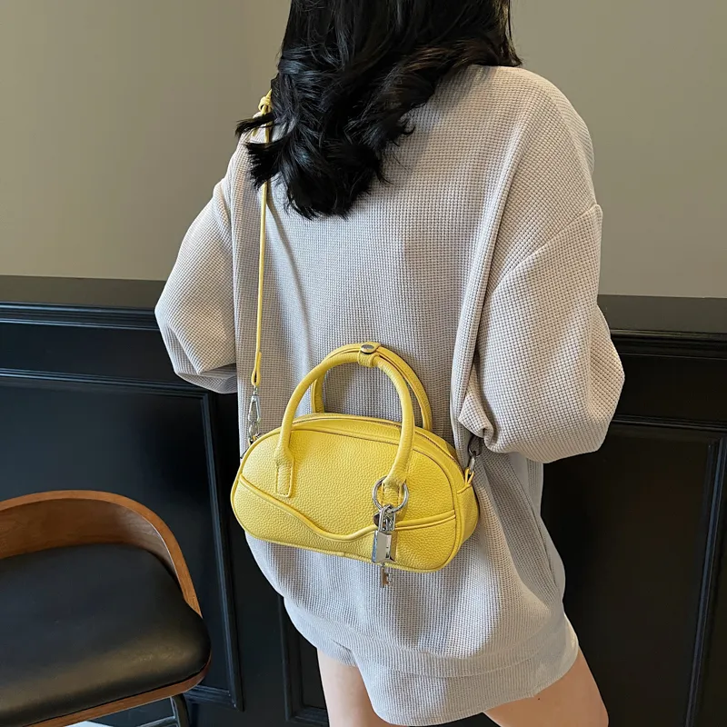 Three Ducklings PU One Shoulder Handbag Women's Ecru/Pink/Yellow/Black-11