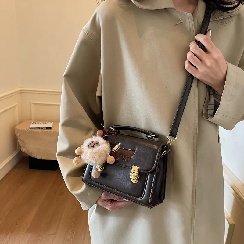 Three Ducklings PU Handbag Women's Ecru/Black/Dark Brown/Coffee-15