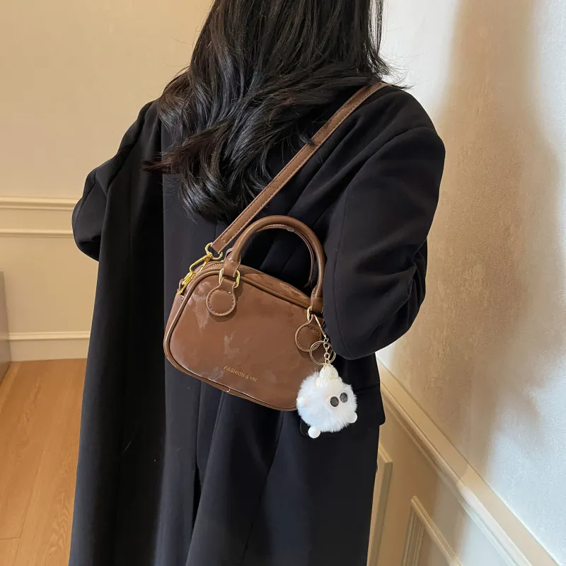 Three Ducklings PU Handbag Shoulder Bag Crossbody Bag Regular Women's Black/Ecru/Silver/Coffee/Pink-13