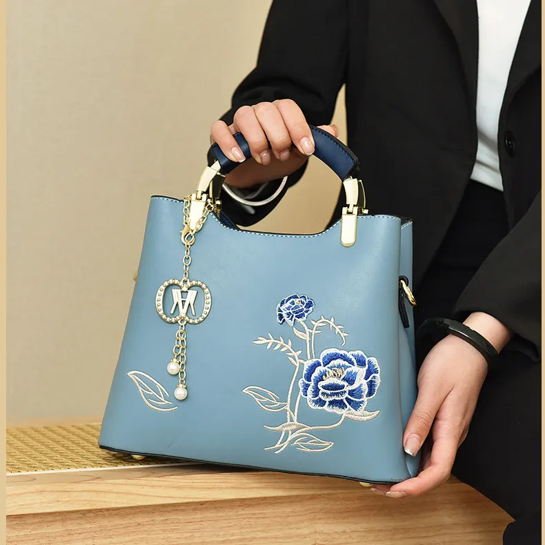 Three Ducklings PU Handbag Regular Women's Multicolor-7
