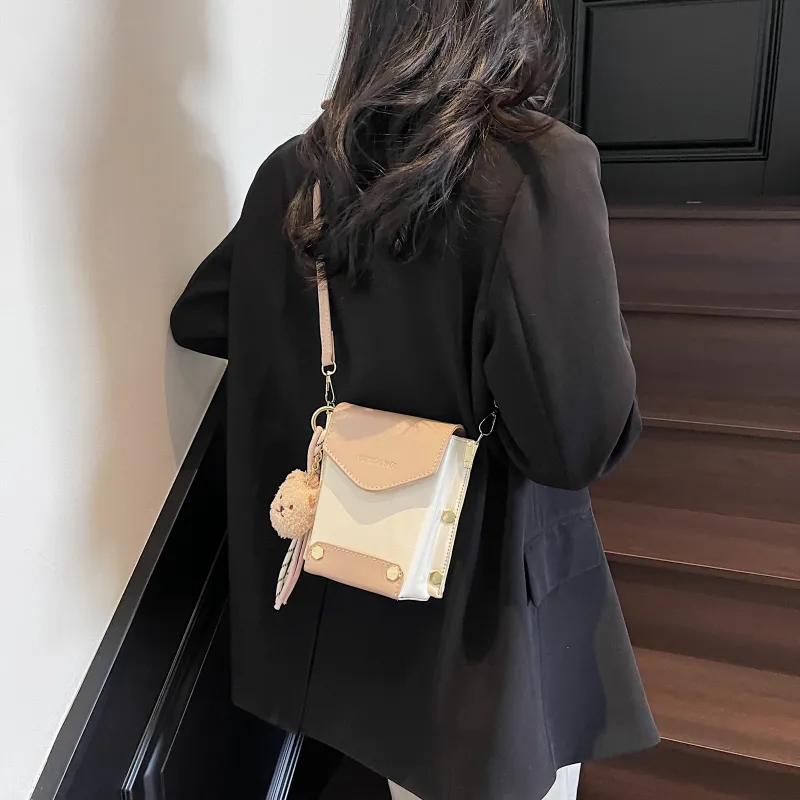 Three Ducklings PU Shoulder Bag Regular Women's Black/Pink/Ecru/Coffee-11