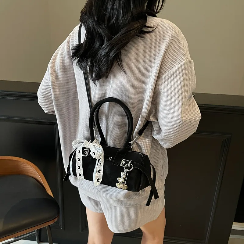 Three Ducklings PU Shoulder Bag Crossbody Bag Handbag Regular Women's Ecru/Blue/Pink/Black-14