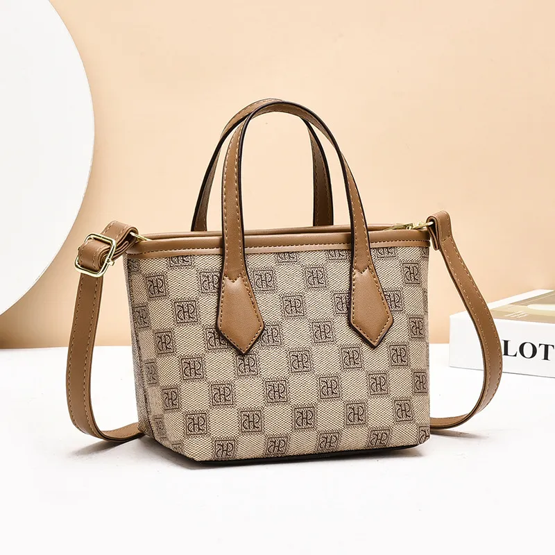 Three Ducklings PU Handbag Women's Multicolor-8