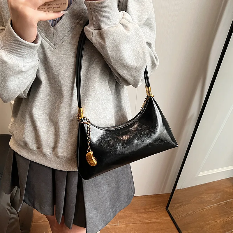 Three Ducklings PU Crossbody Bag Shoulder Bag Women's Ecru/Pink/Khaki/Green/Red/Black-22
