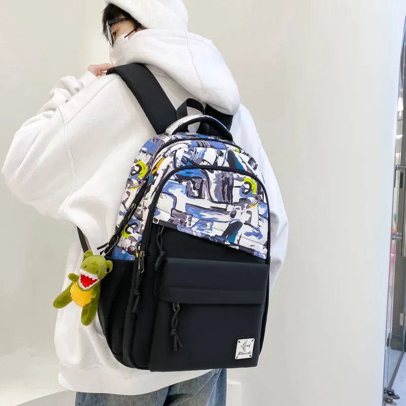 Three Ducklings Nylon Backpack Regular Men's Yellow/Blue/Green-1