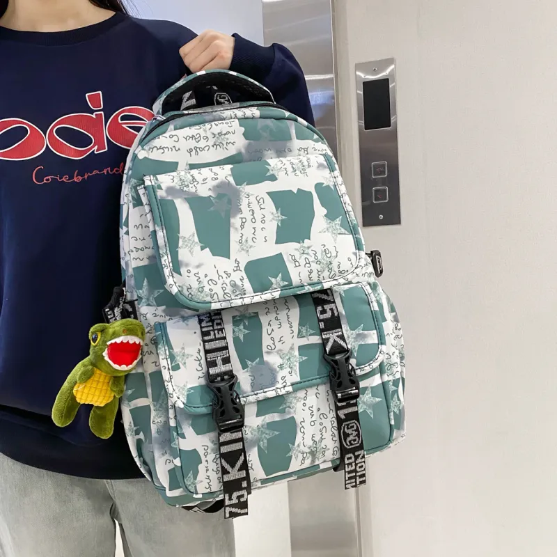 Three Ducklings Nylon Backpack Regular Men's White/Black/Gray/Red/Green-12