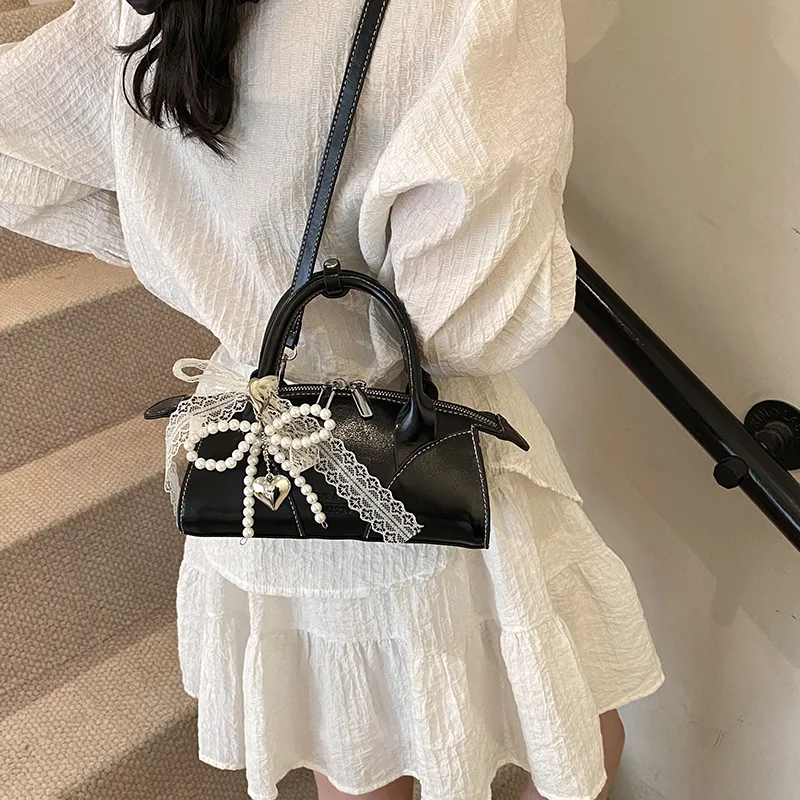 Three Ducklings PU One Shoulder Handbag Women's Multicolor-15