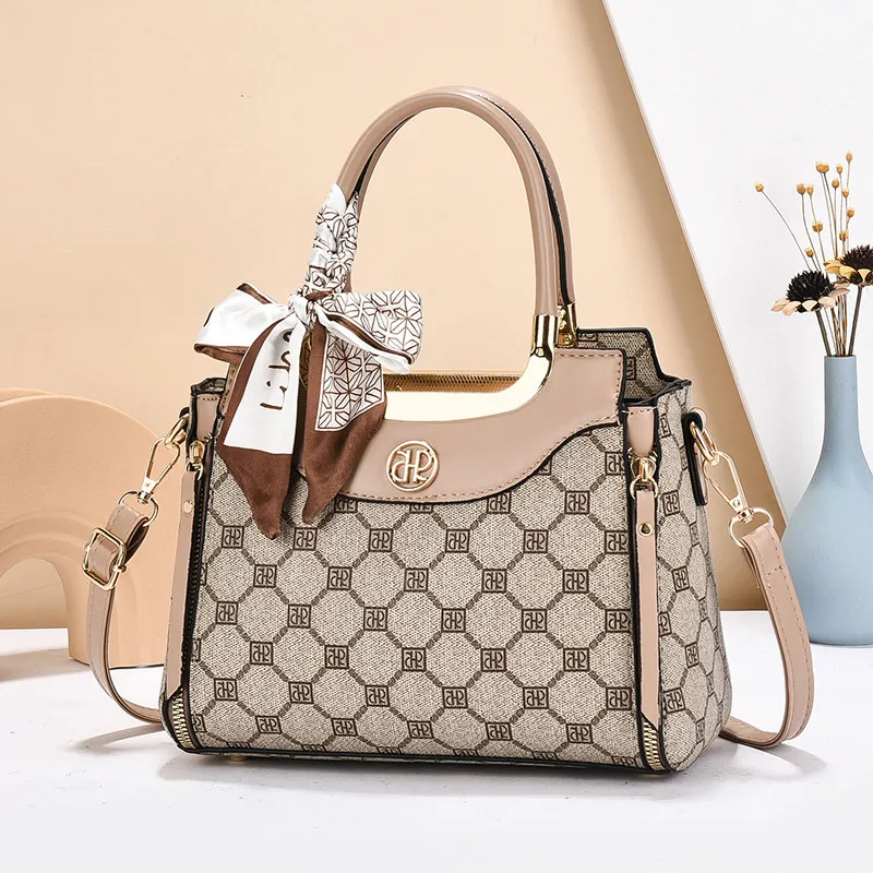 Three Ducklings PU Handbag Women's Multicolor-5