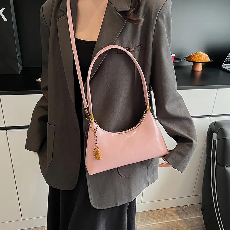Three Ducklings PU Crossbody Bag Shoulder Bag Women's Ecru/Pink/Khaki/Green/Red/Black-5
