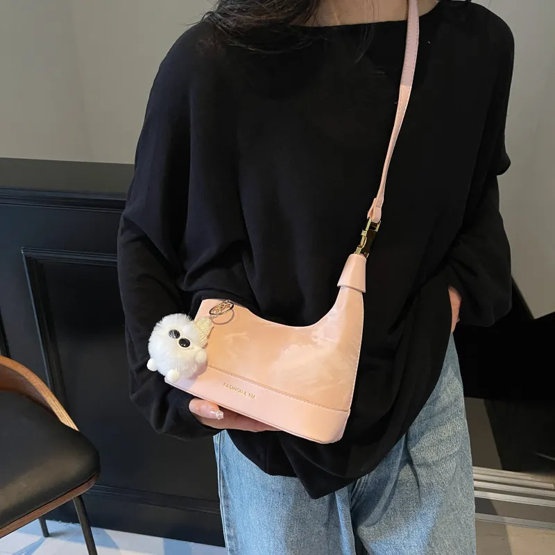 Three Ducklings PU Handbag Women's Ecru/Black/Pink/Brown-5