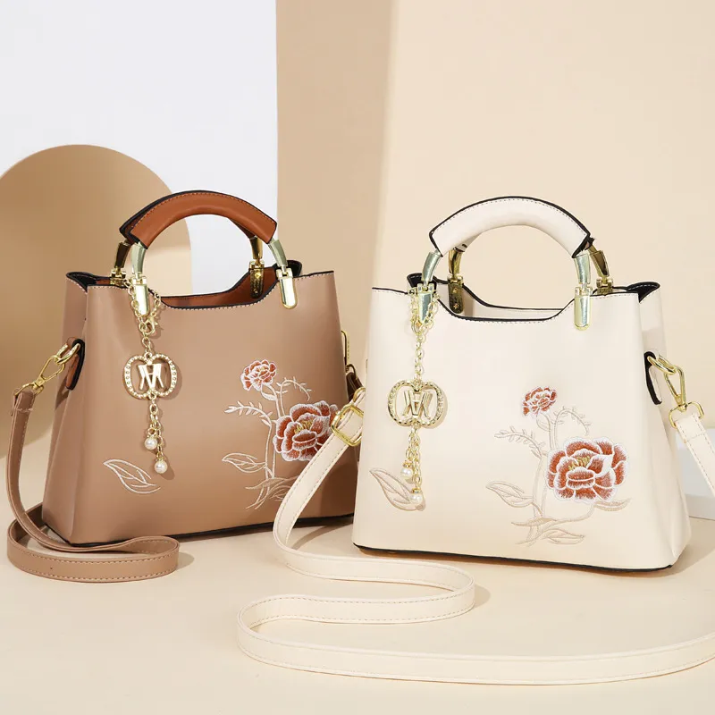 Three Ducklings PU Handbag Regular Women's Multicolor-11