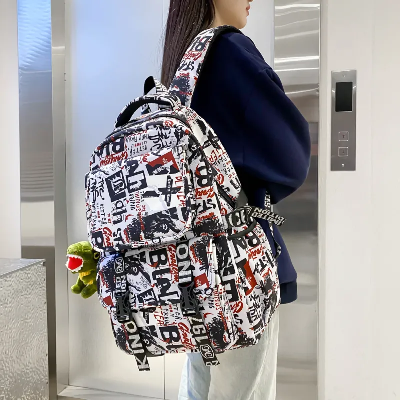 Three Ducklings Nylon Backpack Regular Men's White/Black/Gray/Red/Green-16