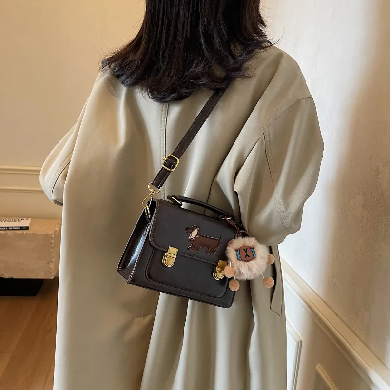 Three Ducklings PU Handbag Women's Ecru/Black/Dark Brown/Coffee-13