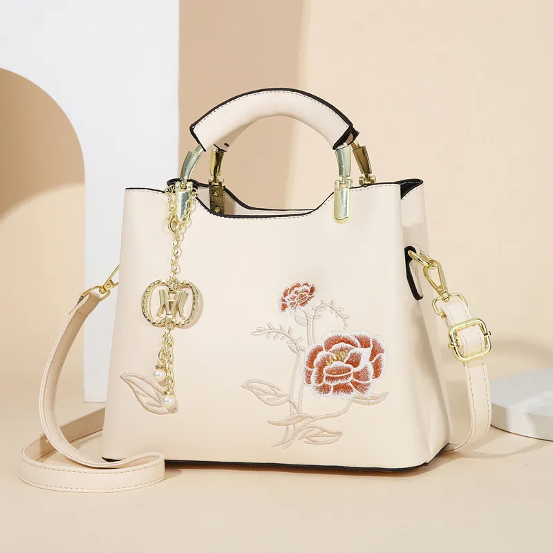 Three Ducklings PU Handbag Regular Women's Multicolor-12