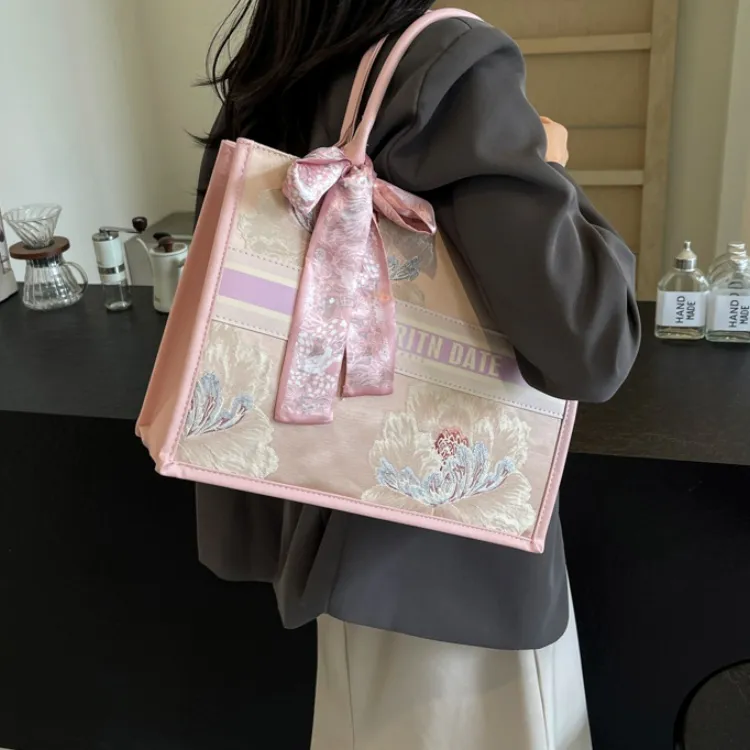 TTaG．baG Handbags-30