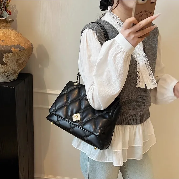 TTaG．baG PU Shoulder Bag Regular Women's Black/Coffee/Pink/White-1