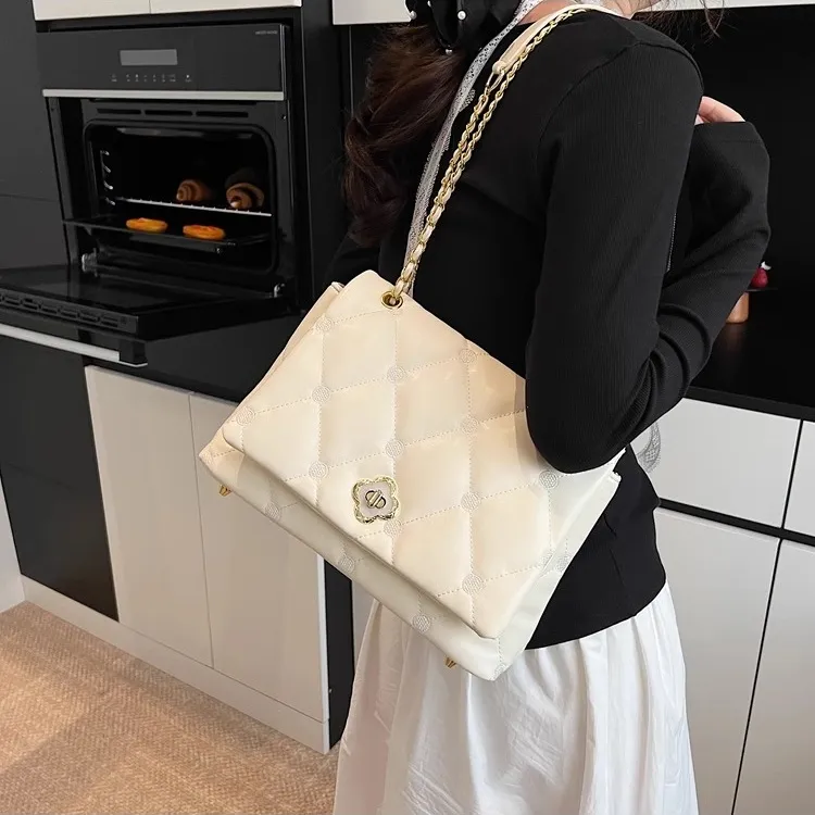 TTaG．baG PU Shoulder Bag Regular Women's Black/Coffee/Pink/White-11