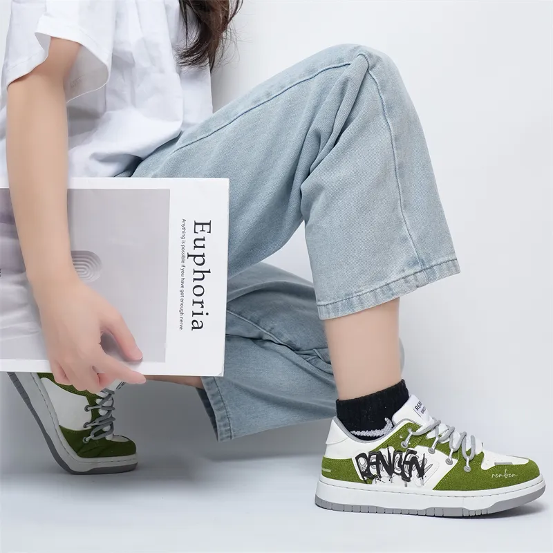 Humanism 1986 Skateboard Shoes Unisex-14