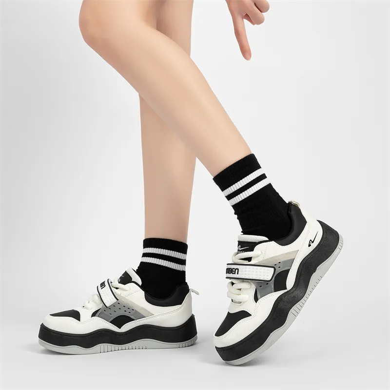 Humanism 1986 Low Top Skateboard Shoes Women's Black-5