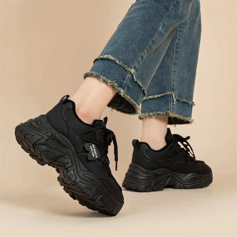 Humanism 1986 Abrasion Resistant Height Increasing Low Top Chunky Sneakers 5cm Women's Black-9