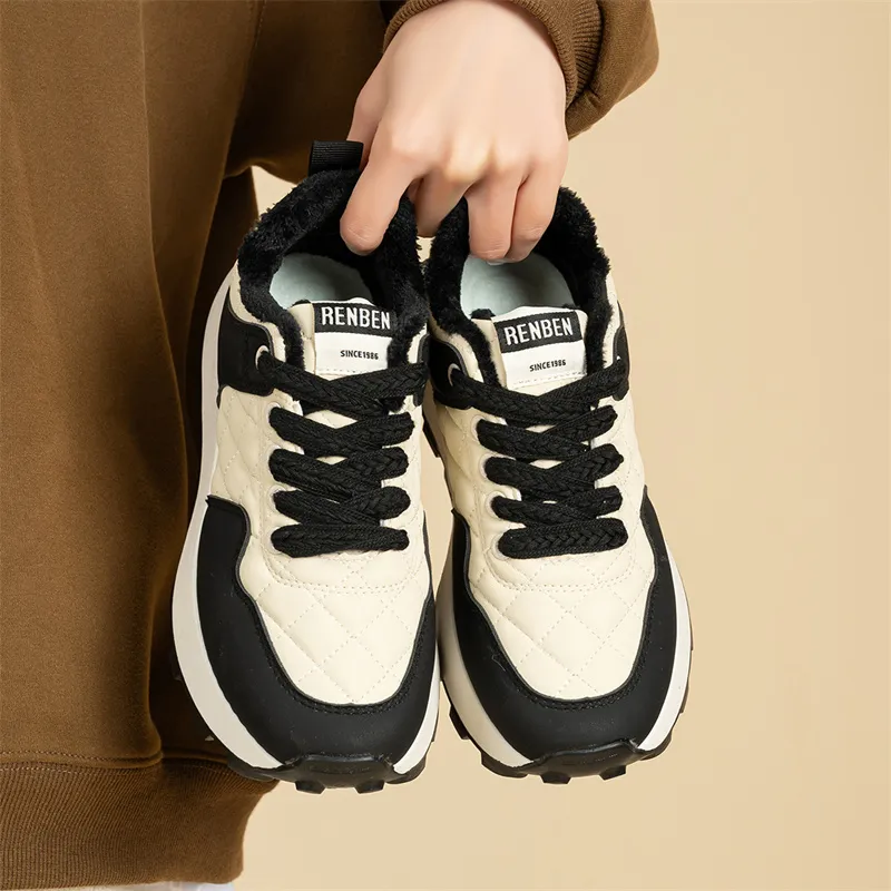 Humanism 1986 Low Top Casual Shoes Women's Black-7