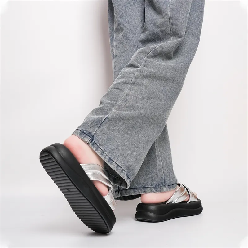 Humanism 1986 PVC Polyvinyl Chloride Abrasion Resistant Massage Slide Slippers Women's-12