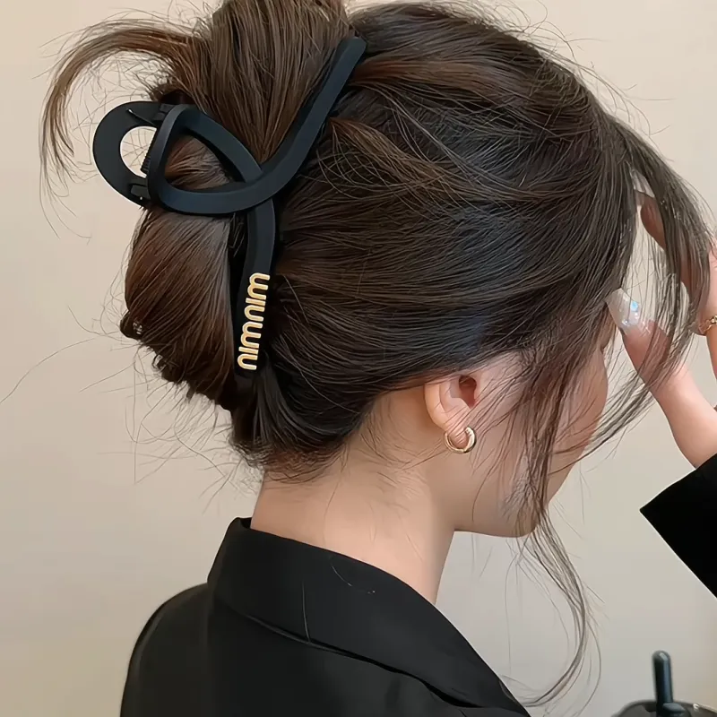 Left Europe Acrylic Hair Clips Women's-2