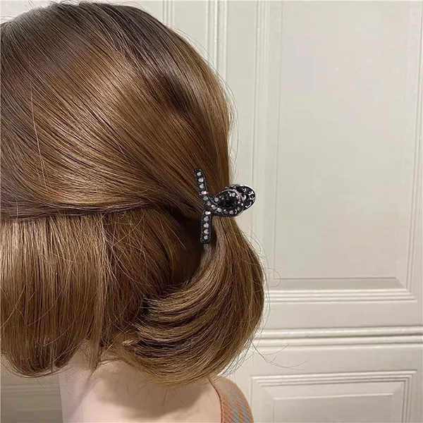 Left Europe Hair Clips Women's-1