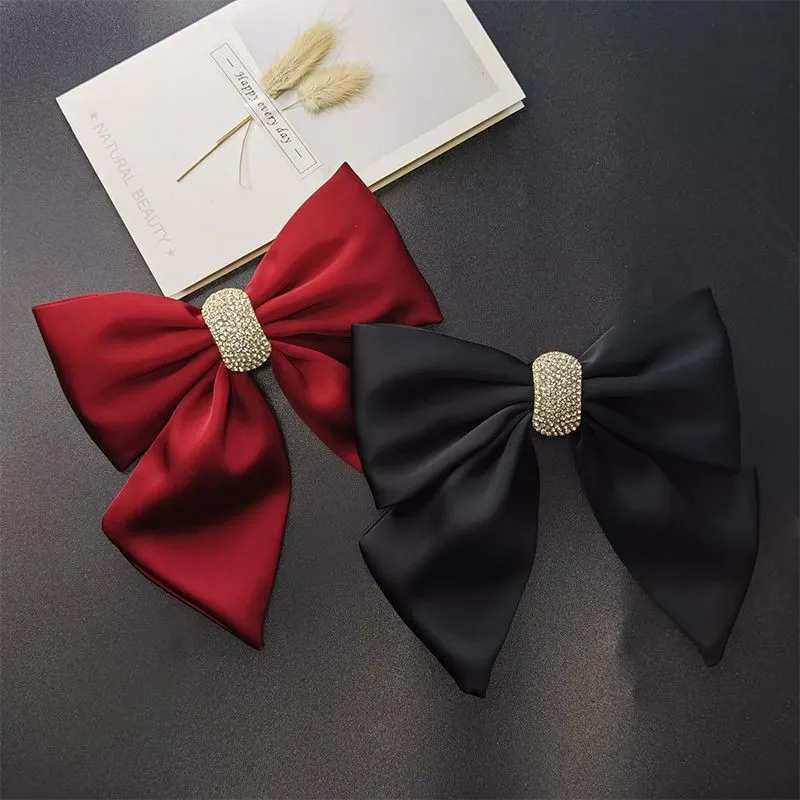 Left Europe Fabric Alloy Hair Clips Women's-2