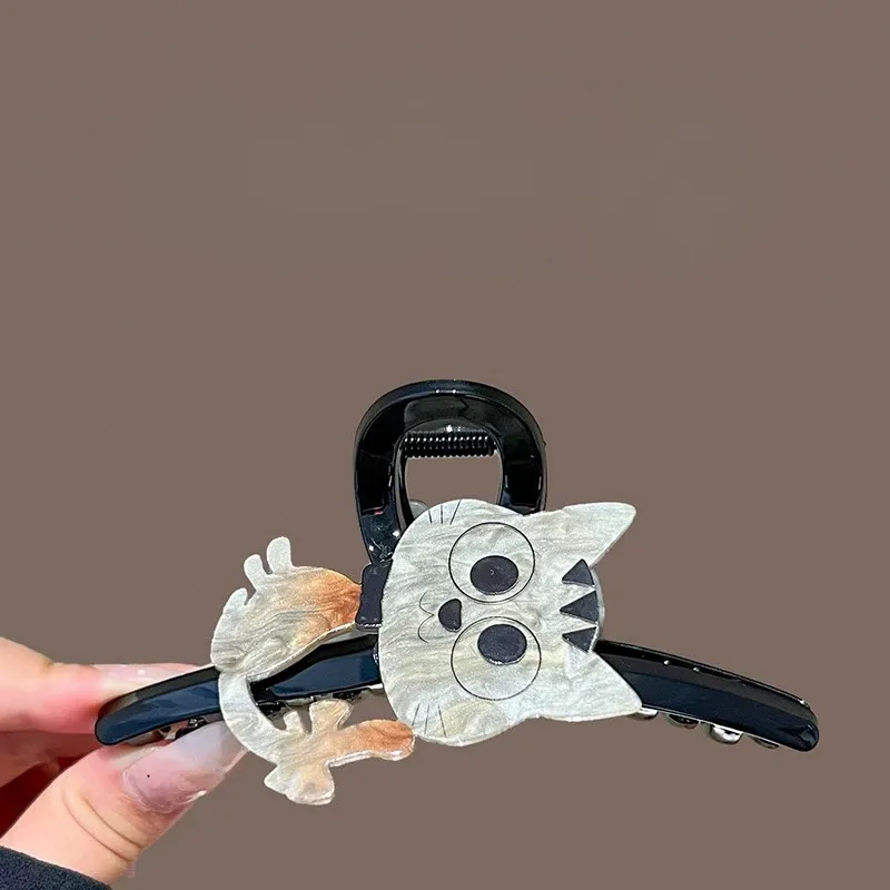 Left Europe Acrylic Hair Clips Women's-1