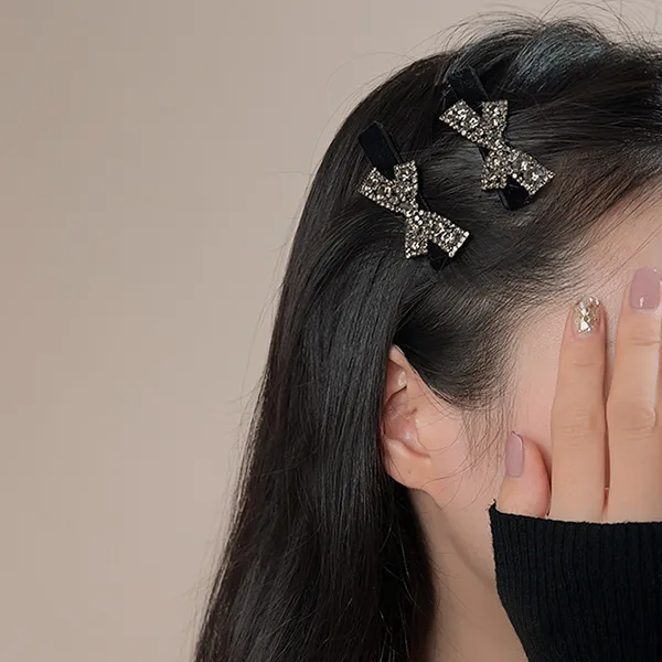 Left Europe Hair Clips Women's-2