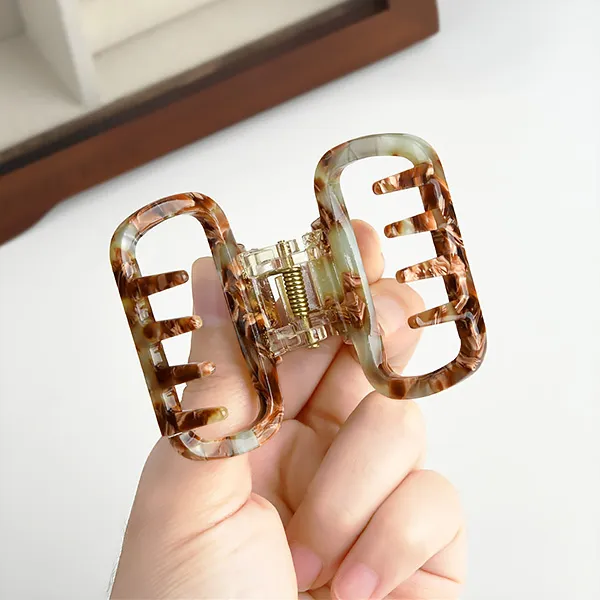 Left Europe Hair Clips Women's-3