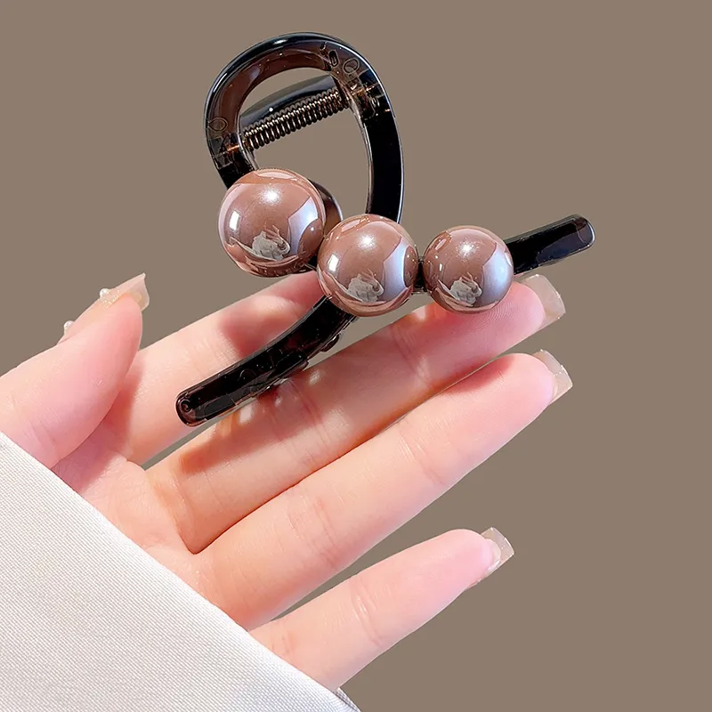 Left Europe Acrylic Hair Clips Women's-1