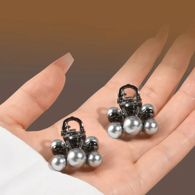 Left Europe Hair Clips Women's-1