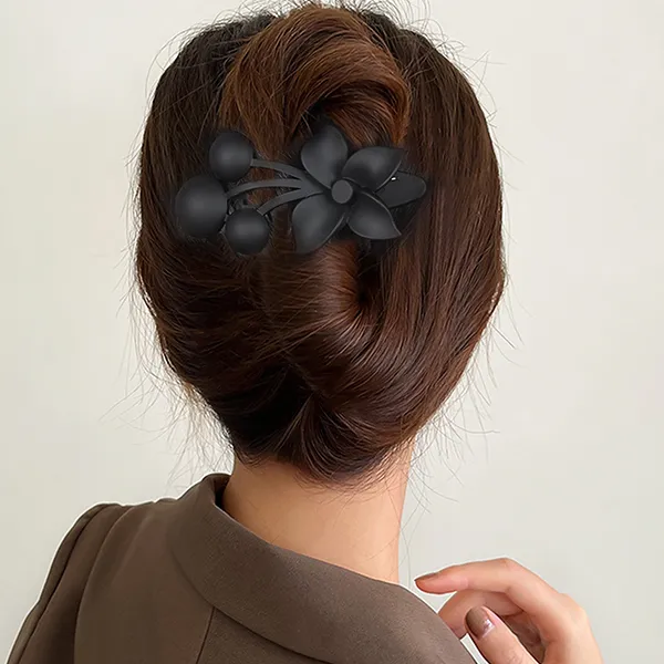 Left Europe Hair Clips Women's-3