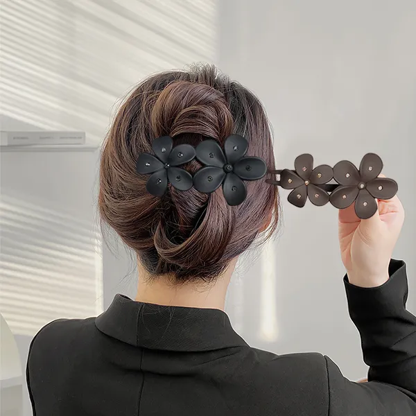 Left Europe Hair Clips Women's-1
