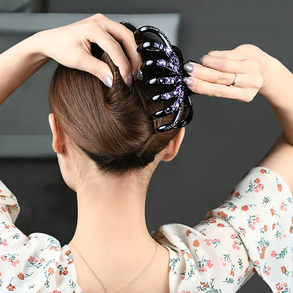 Left Europe Acrylic Hair Clips Women's-2