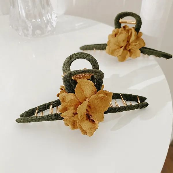 Left Europe Hair Clips Women's-5