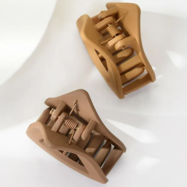 Left Europe Hair Clips Women's-2