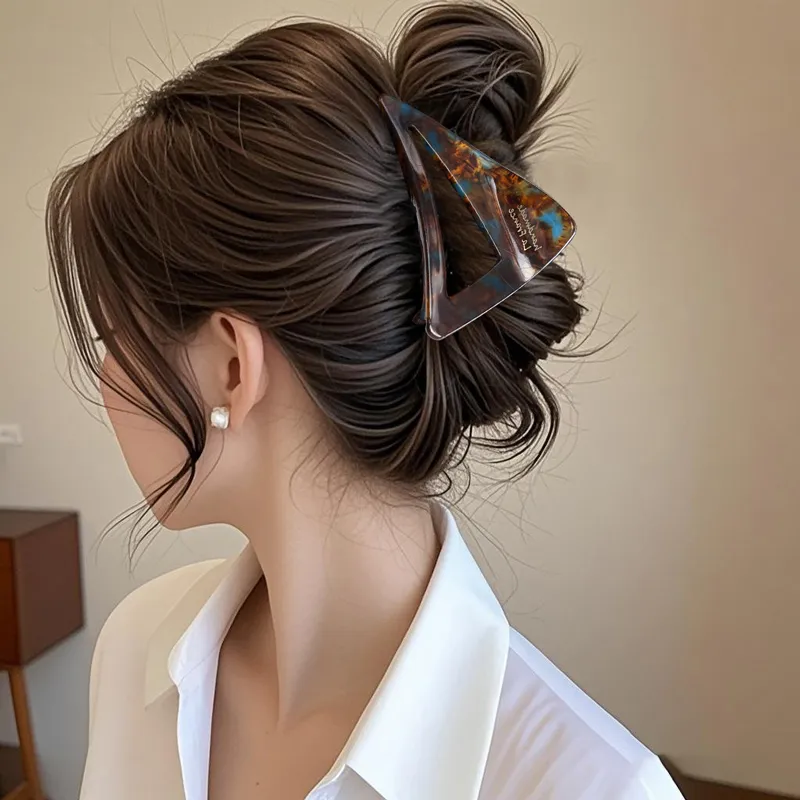 Left Europe Acetate Plate Hair Clips Women's-2