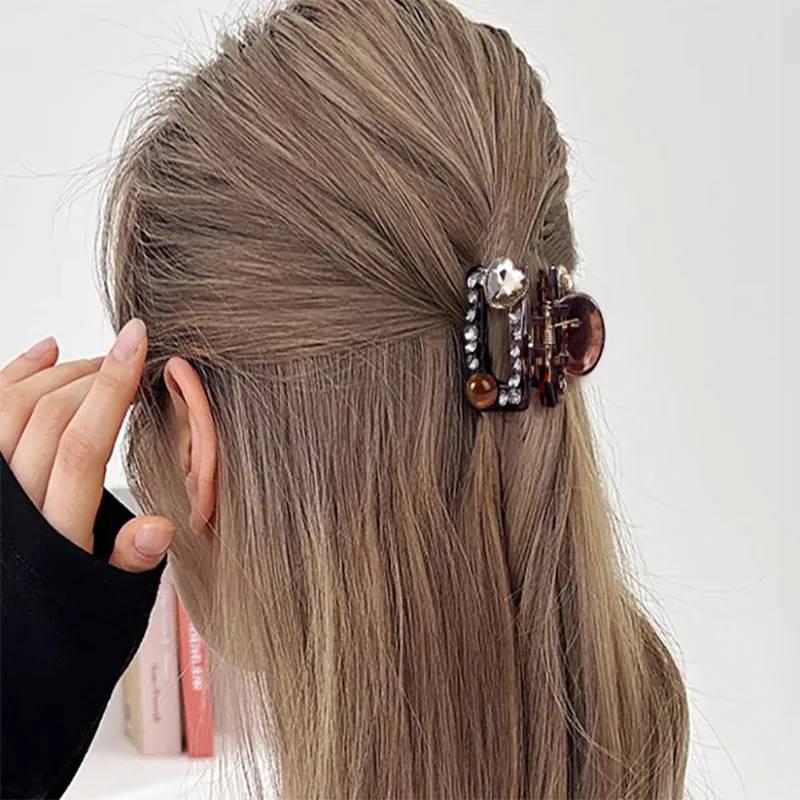 Left Europe Acrylic Hair Clips Women's-3