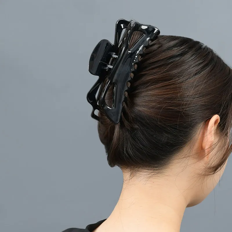Left Europe Hair Clips Women's-2