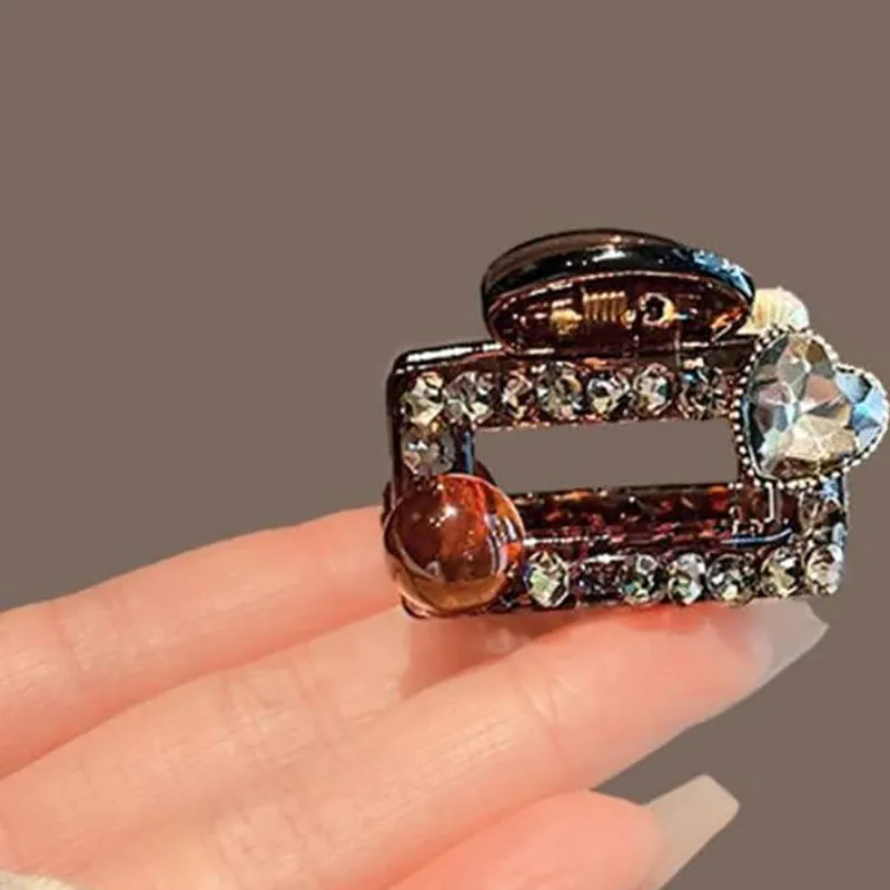 Left Europe Acrylic Hair Clips Women's-1