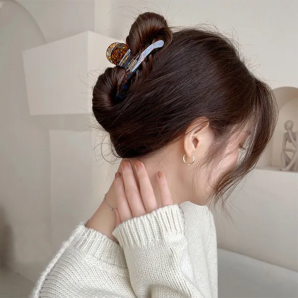 Left Europe Hair Clips Women's-5