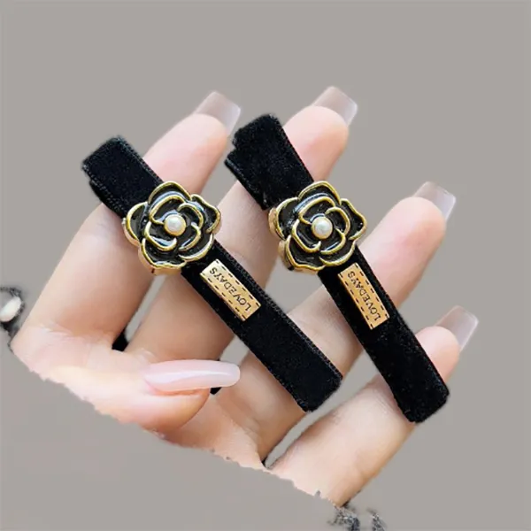 Left Europe Hair Clips Women's-1