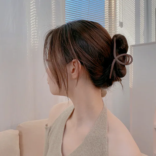 Left Europe Hair Clips Women's-1
