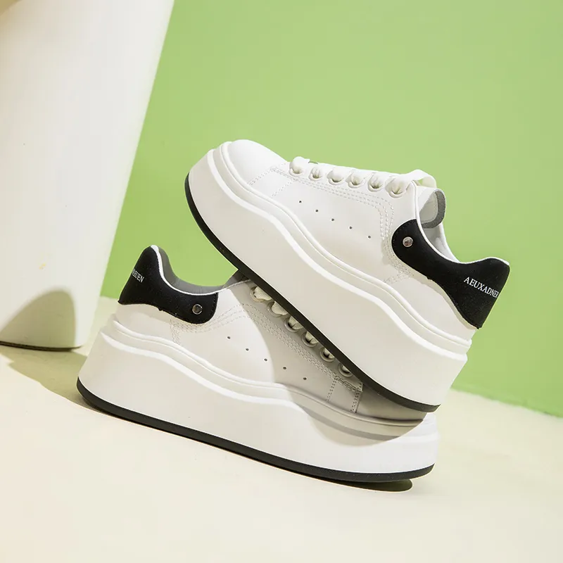 O.L Anti-Slip Wear-Resistant Lightweight Breathable Low-Top Skateboard Shoes Women's-7